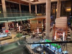 -松山湖凯悦酒店·Café自助餐厅·周末火舞秀表演