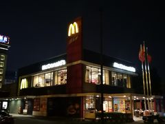 -麦当劳(国际社区店)