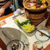 看着这么一大锅牛杂牛腩就这样静静的躺在我面前