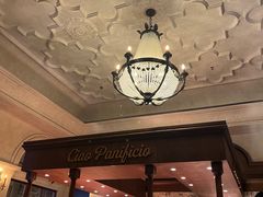 -BUTTERFUL&CREAMOROUS 黄油与面包(西单大悦城店)