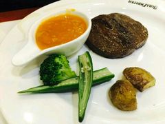 -斗牛士牛排餐厅(嘉里汇店)