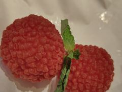 伊人荔枝虾球-绿茶餐厅(光谷世界城步行街店)