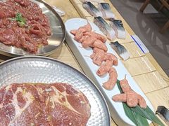 -青瓦餐厅·生鱼片·韩园烤肉(西塔店)