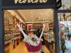 -VENCHI 闻绮(上海佛罗伦萨小镇店)