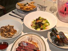 -MONICH牛排融合餐厅(和义大道购物中心店)