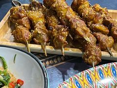 -乡村馕坑肉·烧烤·新疆菜·本地人更爱吃(阿勒泰首店)