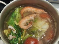 -红鼎豆捞·非遗鲍皇汤火锅(宝丰路店)