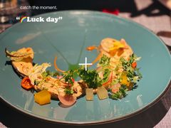 -弦月窗LUNETTE BY AMANDA(复兴路店)