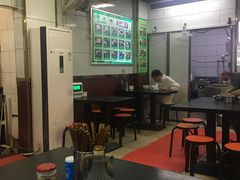 大堂-郑家包子牛肉拉面(尚勤路店)