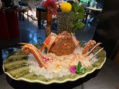 -蟹犇前•帝王蟹雪蟹(陆家嘴店)
