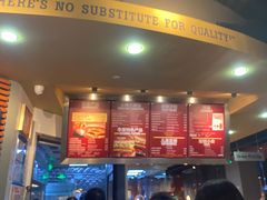 -The Habit Burger Grill 哈比特汉堡(复兴soho店)