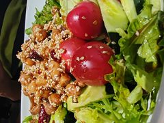 特蔬大拌菜-直隶安家牛肉罩饼(七一路店)