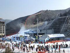 -翠云山银河滑雪场