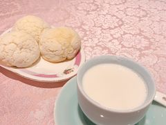 蛋白杏仁茶-囍凤楼·粤菜·点心·火锅(温特莱店)