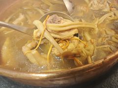 -阿山卓·野生菌火锅·纳西火塘烤肉