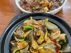 -胡子饮食店