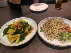 -沁香缘巫山烤鱼(看丹桥店)