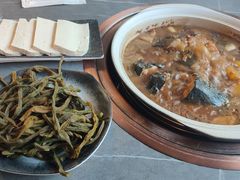 -红井路游艺炖锅·音乐餐吧(十渡店)