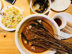 -嘉州叶婆婆钵钵鸡(建设路店)