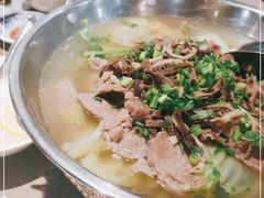 -肖四女乐山跷脚牛肉(世博源店)