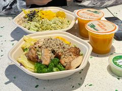 罗勒烤鸡胸肉烤蔬菜美式自选盖浇饭-CALIFORKS加州叉子轻食(朝阳门店)