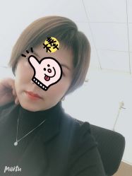 -构想时尚发型会所