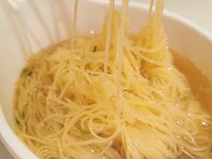 -新大咀港式茶餐厅(宝山万达店)