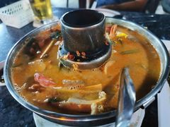 -光海鲜鱼翅餐厅(叻差拉披色路店)