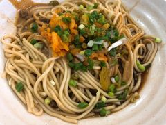 招牌热干面-德泓面馆(颐高店)
