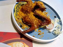 避风塘乳鸽-点都德·毕德寮