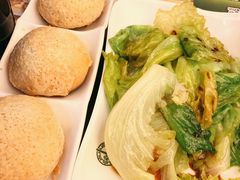 酥皮焗叉烧包-添好运点心专门店(深水埗店)