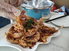 -覃记海鲜美食餐厅