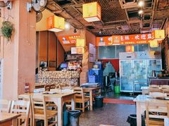大堂-阿婆情腊排骨火锅(金虹路店)