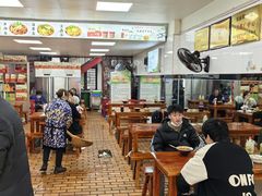 大堂-汪胖子襄阳牛肉面(华丰路店)
