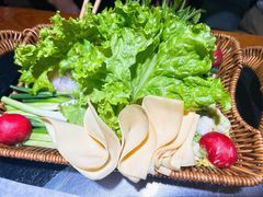 -卞二小串·鹤岗烧烤·坑烤(永定路店)