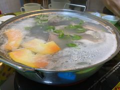 粥水锅底-华哥新鲜猪精品美食