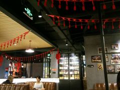 -肥肥虾庄·金牌油焖大虾(杨园滨江时代walk店)
