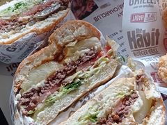 -The Habit Burger Grill 哈比特汉堡(爱琴海店)