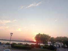 -丁香湖公园