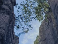 -梭布垭石林景区