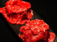 -鲜入唯煮·港式海鲜牛肉火锅(金宝街店)