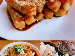 -炉小二铜锅牛蛙•川湘菜(三里屯店)