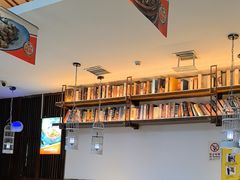 -阿瓦山寨·湘菜现炒·剁椒鱼头王(咸阳总店)