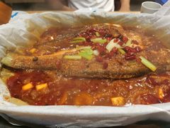 招牌香辣味清江鱼-鱼颜诱纸纸上烤鱼·蛙(龙湖天街店)
