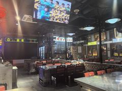 -马路牙子烧烤音乐酒馆(望京店)