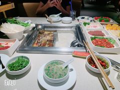 -海底捞火锅鲜切牛肉主题店(长寿路店)