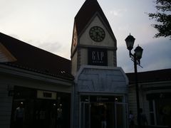 -GAP(王府井奥莱·香江小镇店)