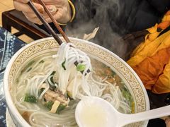 -桥香园云南过桥米线(金马碧鸡店)