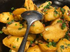 -铜锣湾·有麝自然香(重庆新天地店)