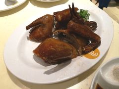 生炸脆皮乳鸽-龙记香港茶餐厅(久光百货店)